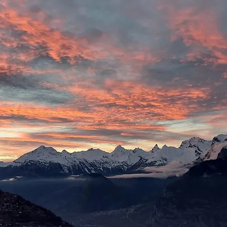 Magrappe M 440 - Lift 7 Pers Veysonnaz