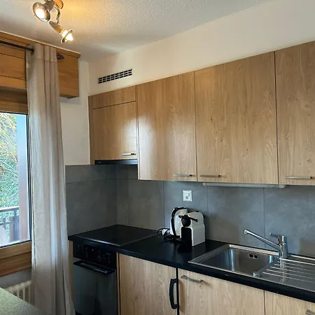 Magrappe M 440 - Lift 7 Pers Apartament Veysonnaz